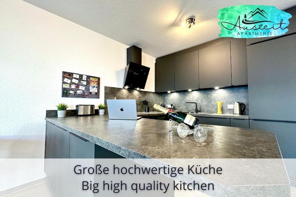 Apartment Auszeit Deluxe: Lakeside Retreat With Balconies And Parking Friedrichshafen